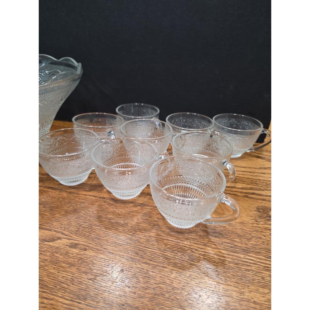 KIG Trellis Clear Glass Punch Bowl Set 9 Cups Fleur De Lis Scalloped Vintage